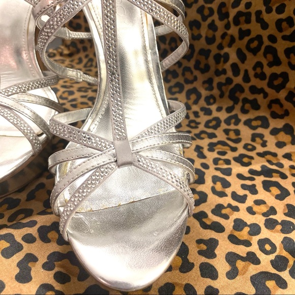 ALDO SILVER ROSANDER 5” HIGH HEEL PLATFORM SHOE, NEW Size:39/8 - Picture 4 of 6